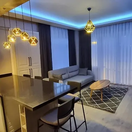 Tam Merkezde Yepyeni Bir Lägenhet Istanbul